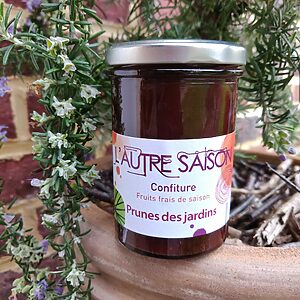 Confiture Extra de prunes des jardins